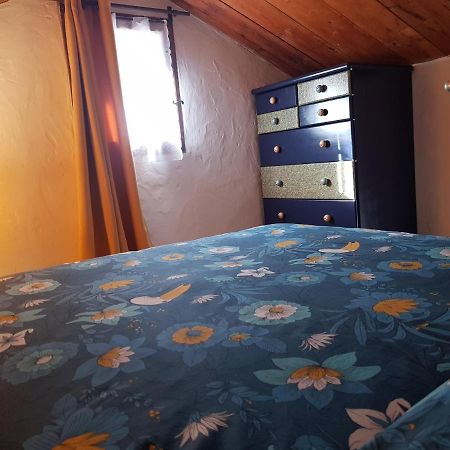 Petit Chalet Savoyard Domancy Exterior photo